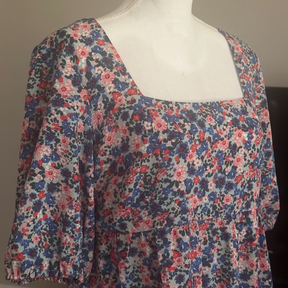 BCBG Paris Floral Print Tie-Back Dress NWT - Picture 7 of 13